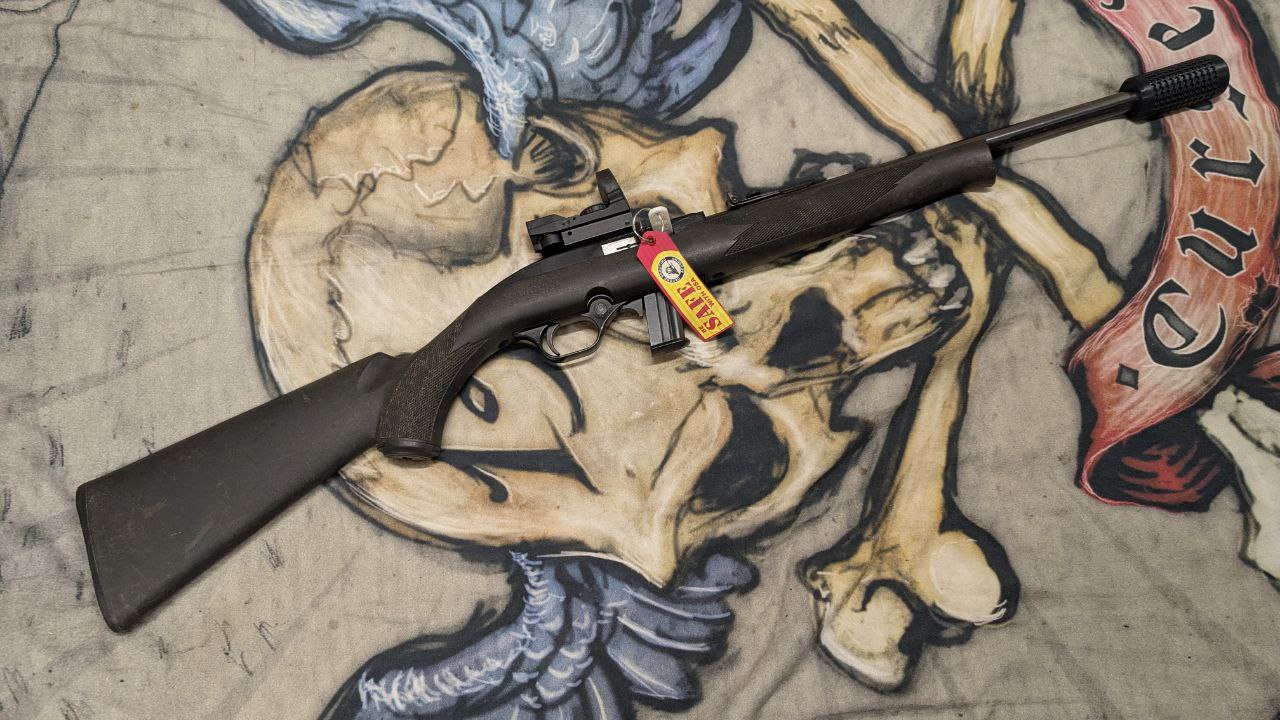 Magtech 7022 semi-automatic synthetic stock rifle